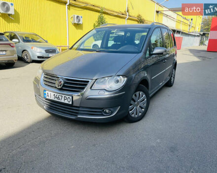 Серый Фольксваген Туран, объемом двигателя 1.39 л и пробегом 220 тыс. км за 4800 $, фото 9 на Automoto.ua