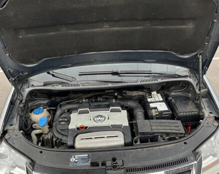 Серый Фольксваген Туран, объемом двигателя 1.39 л и пробегом 192 тыс. км за 6300 $, фото 6 на Automoto.ua