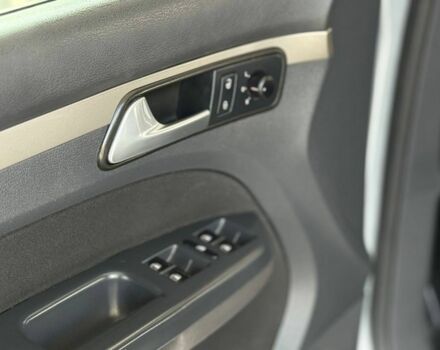 Серый Фольксваген Туран, объемом двигателя 2 л и пробегом 260 тыс. км за 5300 $, фото 5 на Automoto.ua