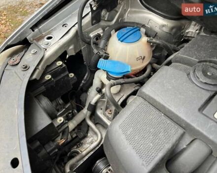 Серый Фольксваген Туран, объемом двигателя 1.6 л и пробегом 262 тыс. км за 6700 $, фото 29 на Automoto.ua