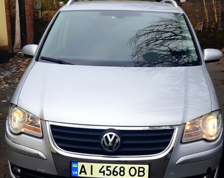 Сірий Фольксваген Туран, об'ємом двигуна 1.9 л та пробігом 0 тис. км за 6800 $, фото 2 на Automoto.ua