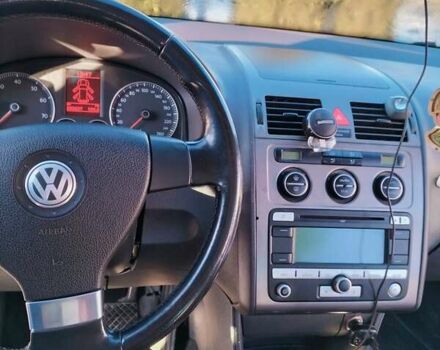 Серый Фольксваген Туран, объемом двигателя 1.4 л и пробегом 203 тыс. км за 7200 $, фото 14 на Automoto.ua