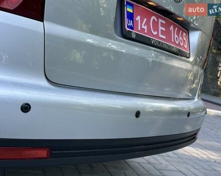 Серый Фольксваген Туран, объемом двигателя 1.6 л и пробегом 230 тыс. км за 6800 $, фото 60 на Automoto.ua