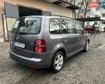 Сірий Фольксваген Туран, об'ємом двигуна 1.39 л та пробігом 208 тис. км за 7200 $, фото 3 на Automoto.ua