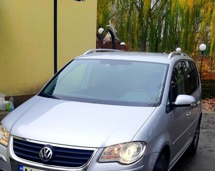 Сірий Фольксваген Туран, об'ємом двигуна 1.9 л та пробігом 0 тис. км за 6800 $, фото 1 на Automoto.ua