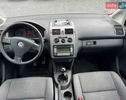 Сірий Фольксваген Туран, об'ємом двигуна 1.4 л та пробігом 265 тис. км за 5250 $, фото 8 на Automoto.ua
