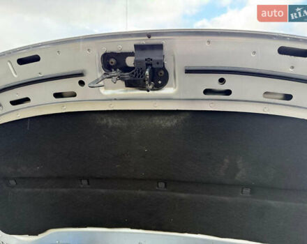 Сірий Фольксваген Туран, об'ємом двигуна 1.9 л та пробігом 226 тис. км за 7900 $, фото 34 на Automoto.ua