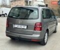 Серый Фольксваген Туран, объемом двигателя 1.6 л и пробегом 232 тыс. км за 7200 $, фото 6 на Automoto.ua