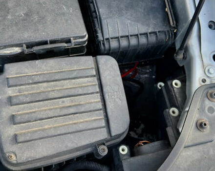 Сірий Фольксваген Туран, об'ємом двигуна 1.6 л та пробігом 218 тис. км за 8400 $, фото 60 на Automoto.ua