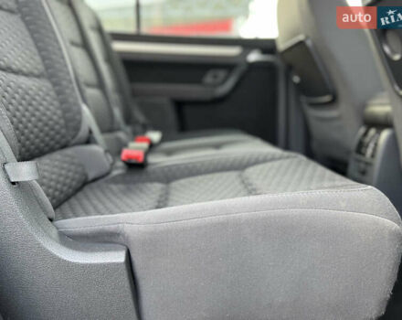 Серый Фольксваген Туран, объемом двигателя 1.4 л и пробегом 210 тыс. км за 5899 $, фото 57 на Automoto.ua