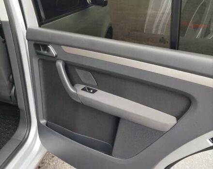 Серый Фольксваген Туран, объемом двигателя 1.6 л и пробегом 254 тыс. км за 7650 $, фото 31 на Automoto.ua