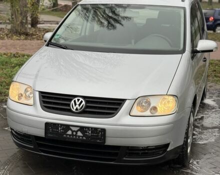 Серый Фольксваген Туран, объемом двигателя 0 л и пробегом 300 тыс. км за 3350 $, фото 4 на Automoto.ua