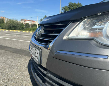 Сірий Фольксваген Туран, об'ємом двигуна 2 л та пробігом 240 тис. км за 7200 $, фото 17 на Automoto.ua