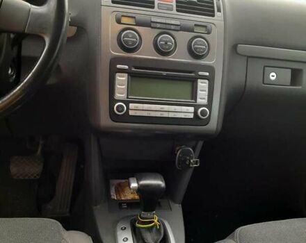 Сірий Фольксваген Туран, об'ємом двигуна 1.4 л та пробігом 250 тис. км за 6500 $, фото 6 на Automoto.ua