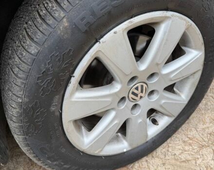 Серый Фольксваген Туран, объемом двигателя 1.6 л и пробегом 246 тыс. км за 5950 $, фото 10 на Automoto.ua