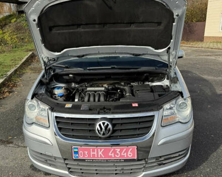 Серый Фольксваген Туран, объемом двигателя 1.6 л и пробегом 199 тыс. км за 7699 $, фото 56 на Automoto.ua