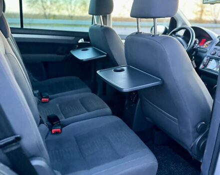 Сірий Фольксваген Туран, об'ємом двигуна 1.4 л та пробігом 248 тис. км за 7500 $, фото 32 на Automoto.ua