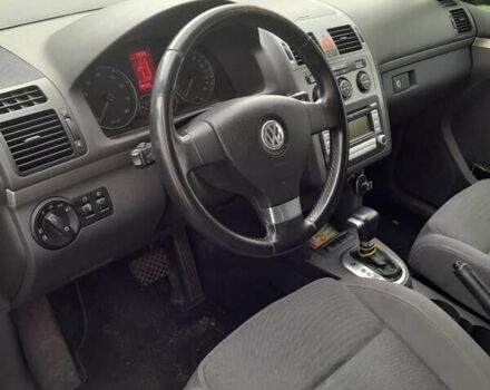 Сірий Фольксваген Туран, об'ємом двигуна 1.4 л та пробігом 250 тис. км за 6500 $, фото 5 на Automoto.ua