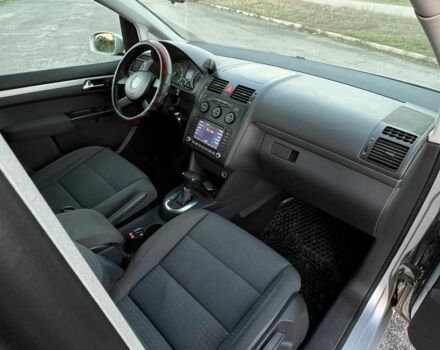 Серый Фольксваген Туран, объемом двигателя 0 л и пробегом 280 тыс. км за 2650 $, фото 11 на Automoto.ua