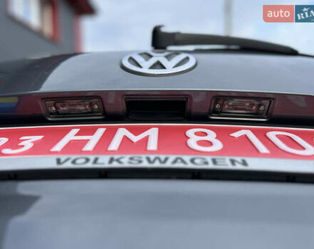 Серый Фольксваген Туран, объемом двигателя 1.6 л и пробегом 217 тыс. км за 8200 $, фото 23 на Automoto.ua