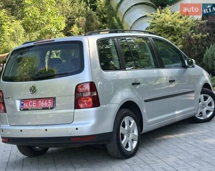 Сірий Фольксваген Туран, об'ємом двигуна 1.6 л та пробігом 230 тис. км за 6750 $, фото 24 на Automoto.ua