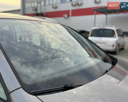 Серый Фольксваген Туран, объемом двигателя 1.4 л и пробегом 210 тыс. км за 5899 $, фото 25 на Automoto.ua