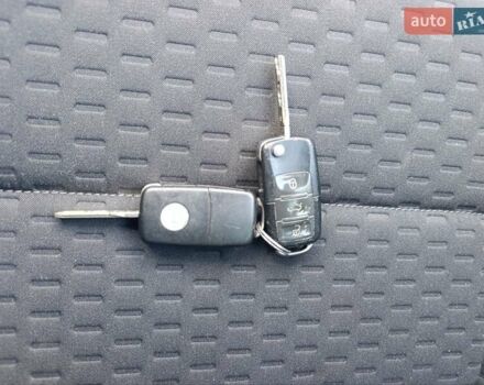 Серый Фольксваген Туран, объемом двигателя 1.6 л и пробегом 203 тыс. км за 6900 $, фото 14 на Automoto.ua