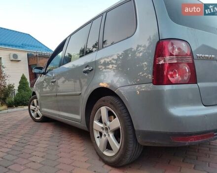 Сірий Фольксваген Туран, об'ємом двигуна 1.4 л та пробігом 246 тис. км за 6900 $, фото 6 на Automoto.ua