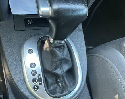 Сірий Фольксваген Туран, об'ємом двигуна 2 л та пробігом 240 тис. км за 7200 $, фото 19 на Automoto.ua