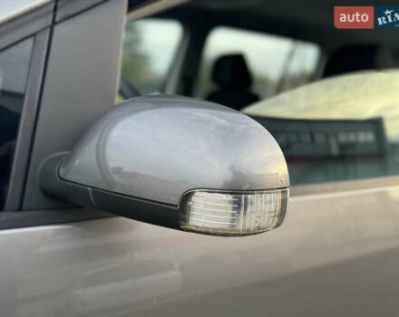 Серый Фольксваген Туран, объемом двигателя 1.4 л и пробегом 210 тыс. км за 5899 $, фото 43 на Automoto.ua