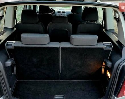 Сірий Фольксваген Туран, об'ємом двигуна 1.6 л та пробігом 225 тис. км за 7777 $, фото 41 на Automoto.ua