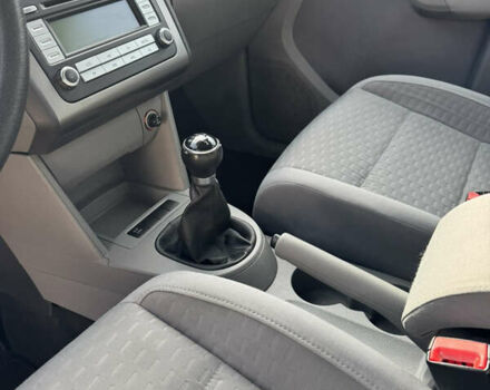 Серый Фольксваген Туран, объемом двигателя 1.6 л и пробегом 199 тыс. км за 7699 $, фото 16 на Automoto.ua