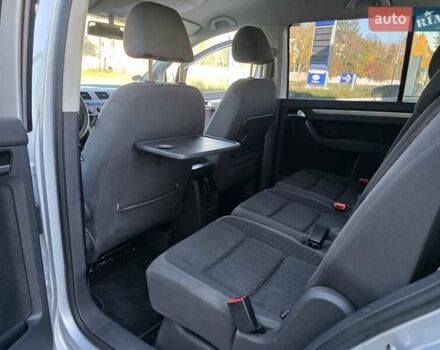 Серый Фольксваген Туран, объемом двигателя 1.6 л и пробегом 225 тыс. км за 6700 $, фото 29 на Automoto.ua