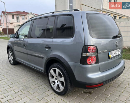 Сірий Фольксваген Туран, об'ємом двигуна 1.4 л та пробігом 48 тис. км за 8999 $, фото 53 на Automoto.ua
