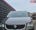 Серый Фольксваген Туран, объемом двигателя 1.4 л и пробегом 157 тыс. км за 5800 $, фото 1 на Automoto.ua