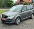 Серый Фольксваген Туран, объемом двигателя 1.4 л и пробегом 240 тыс. км за 6800 $, фото 1 на Automoto.ua