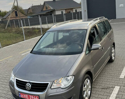 Серый Фольксваген Туран, объемом двигателя 1.4 л и пробегом 210 тыс. км за 5899 $, фото 50 на Automoto.ua