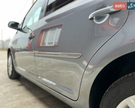 Серый Фольксваген Туран, объемом двигателя 1.6 л и пробегом 217 тыс. км за 8200 $, фото 18 на Automoto.ua