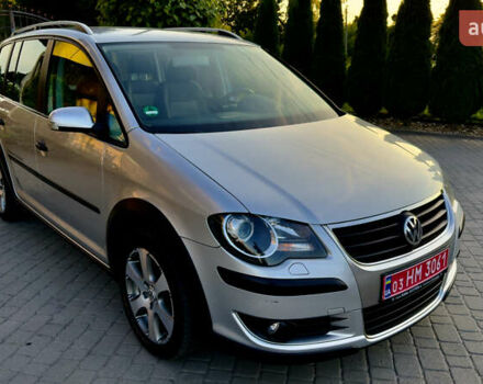 Сірий Фольксваген Туран, об'ємом двигуна 1.6 л та пробігом 218 тис. км за 8400 $, фото 15 на Automoto.ua