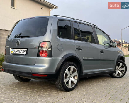 Сірий Фольксваген Туран, об'ємом двигуна 1.4 л та пробігом 48 тис. км за 8999 $, фото 17 на Automoto.ua