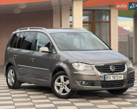 Сірий Фольксваген Туран, об'ємом двигуна 1.9 л та пробігом 221 тис. км за 6600 $, фото 12 на Automoto.ua