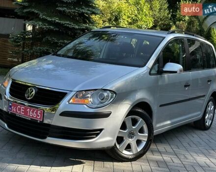 Сірий Фольксваген Туран, об'ємом двигуна 1.6 л та пробігом 230 тис. км за 6750 $, фото 9 на Automoto.ua