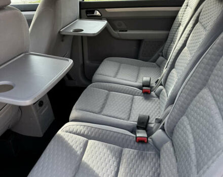 Серый Фольксваген Туран, объемом двигателя 1.6 л и пробегом 199 тыс. км за 7699 $, фото 26 на Automoto.ua