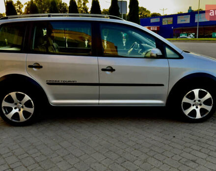 Сірий Фольксваген Туран, об'ємом двигуна 1.6 л та пробігом 218 тис. км за 8400 $, фото 13 на Automoto.ua