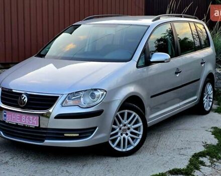 Сірий Фольксваген Туран, об'ємом двигуна 1.6 л та пробігом 225 тис. км за 7777 $, фото 3 на Automoto.ua