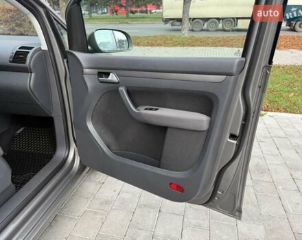 Сірий Фольксваген Туран, об'ємом двигуна 1.4 л та пробігом 187 тис. км за 6650 $, фото 34 на Automoto.ua