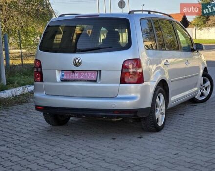 Серый Фольксваген Туран, объемом двигателя 1.6 л и пробегом 225 тыс. км за 6700 $, фото 4 на Automoto.ua