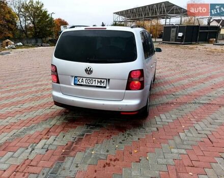 Сірий Фольксваген Туран, об'ємом двигуна 1.9 л та пробігом 285 тис. км за 7900 $, фото 12 на Automoto.ua