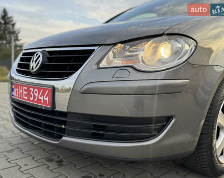 Серый Фольксваген Туран, объемом двигателя 1.4 л и пробегом 210 тыс. км за 5899 $, фото 21 на Automoto.ua