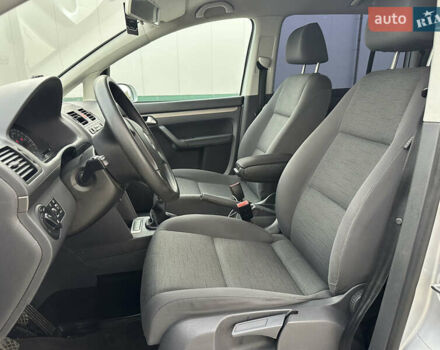 Серый Фольксваген Туран, объемом двигателя 1.6 л и пробегом 215 тыс. км за 6800 $, фото 25 на Automoto.ua